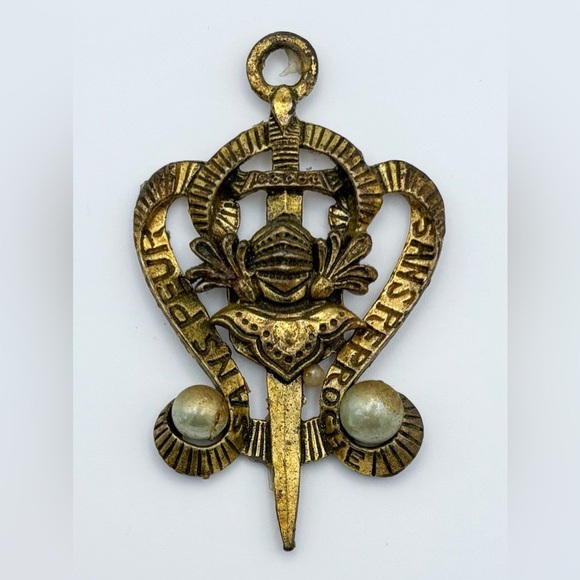 Vintage Sans Peur Et Sans Reproche Pendant Sword Emblem French Saying Rare READ,New Products : American Fashion Style Bags On Sale